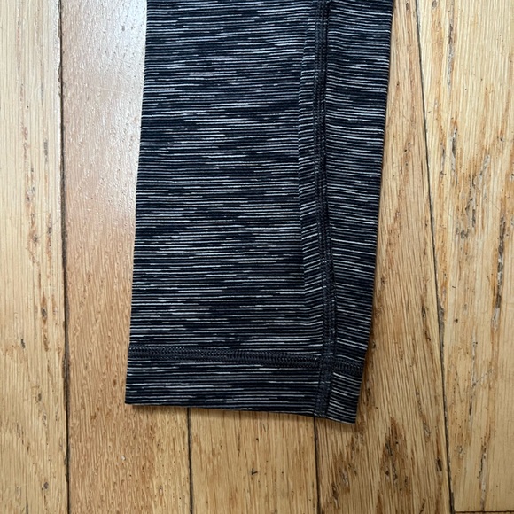 Lululemon High Rise Leggings - Picture 2 of 5